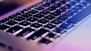 apple-computer-keyboard-wallpaper-3