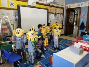We presented facts about lions to Pre-School!!