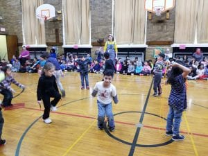 Here we are...jump roping in front of the whole school!!! Yay...Young 5s and Kindergarten!