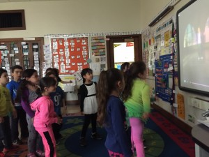Taking a 5 minute brain break before we work on writing!!!