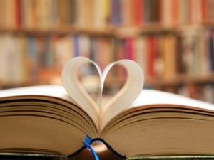 6358753399419239161977355752_love reading