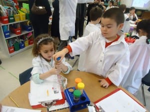 Mad science settling test 008